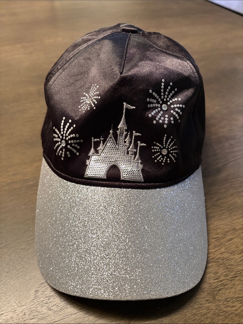 Walt Disney World NWT Glitter Silver & Black Castle Baseball Ca